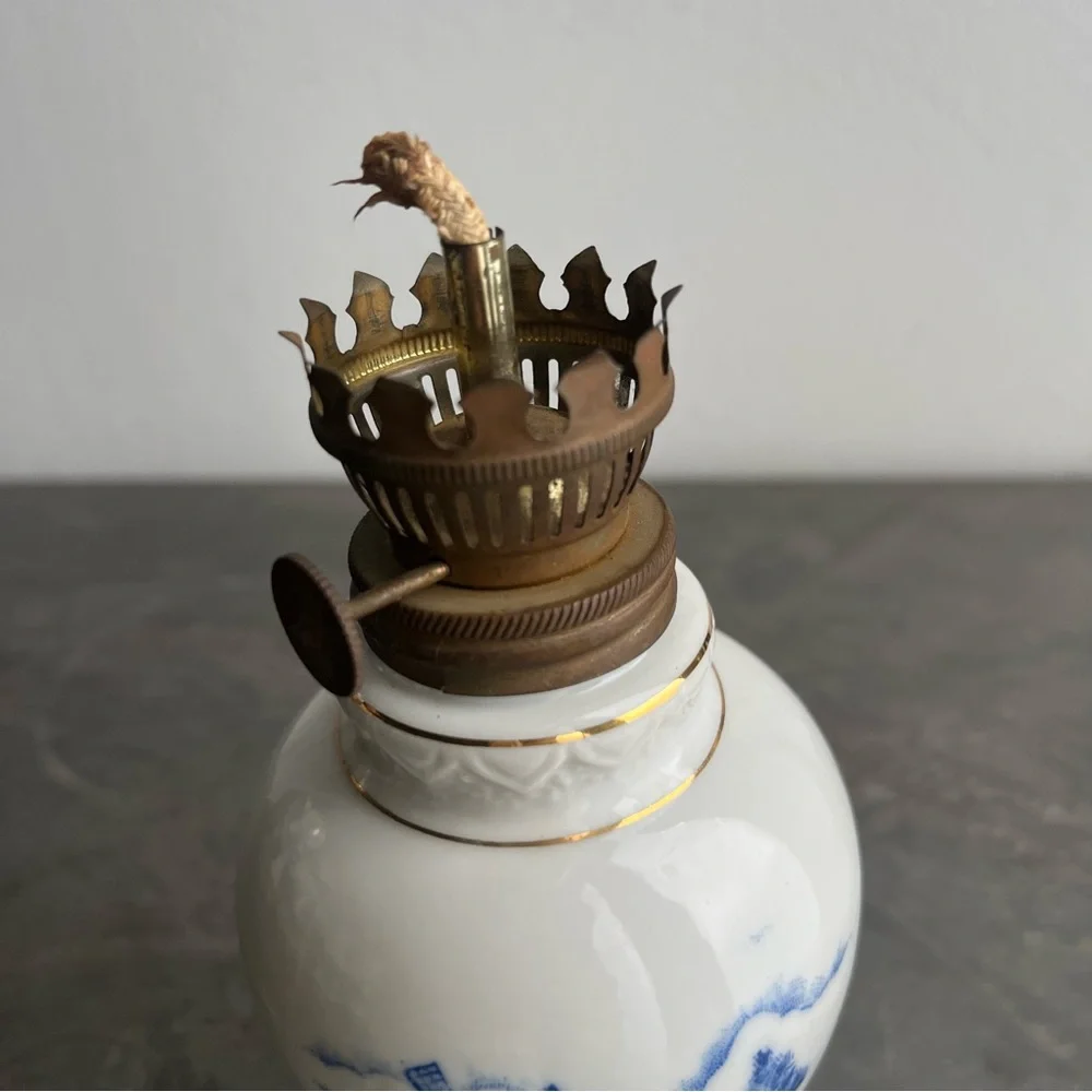 Windmill Oil Lamp ceramic